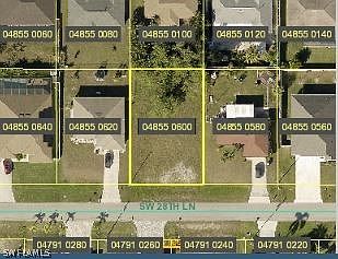 2nd image of 1903 SW 28th Lane Cpe
