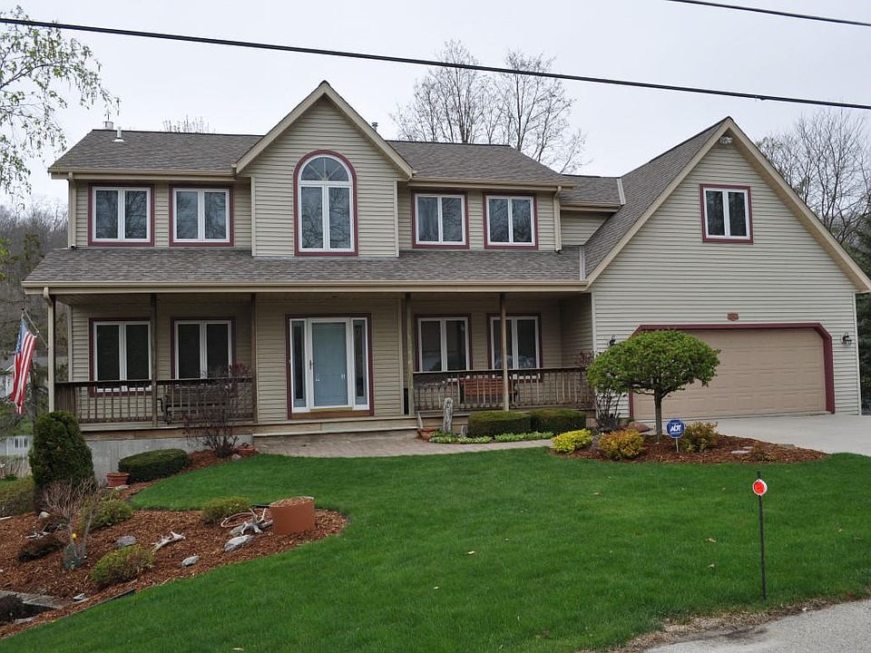 1st image of 5525 Bauers Dr