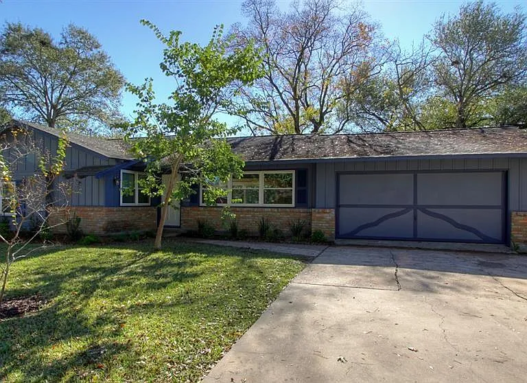 5611 Arboles Dr — Photo 1