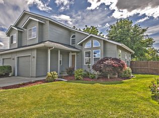 814 SE Marine Dr, College Place, WA 99324
