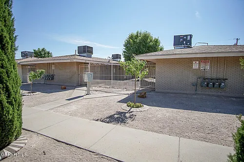 8612 Lawson St #1 Photo 1