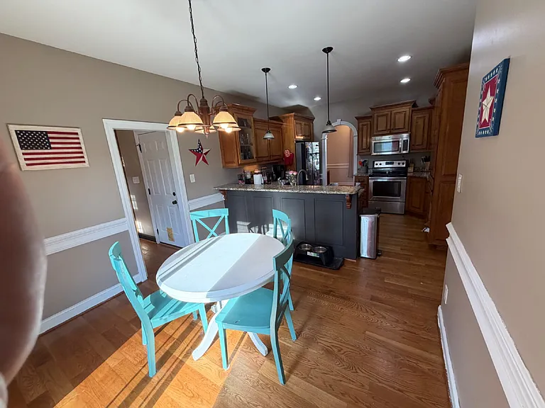 303 Glenn Laurel Dr — Photo 10