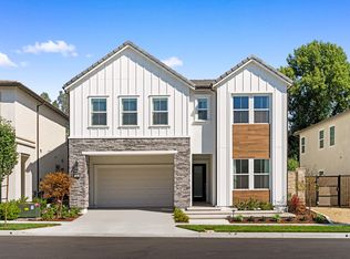 360 Riverbend, Lake Forest, CA 92630
