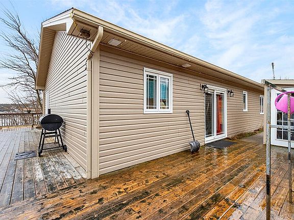 5th image of 99 Coleys Point South Road