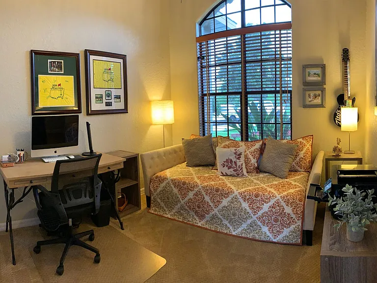 4th bedroom - or den/office
