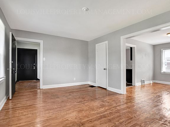 4th image of 617 S 44th St #4