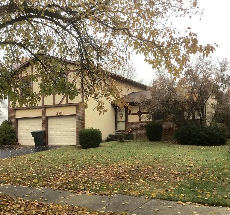 2nd image of 2211 Yellow Pine Ave
