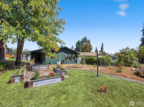 823 W 15th Street, Port Angeles, WA 98363