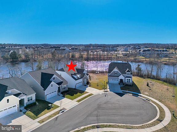 3rd image of 31331 Burke Ct
