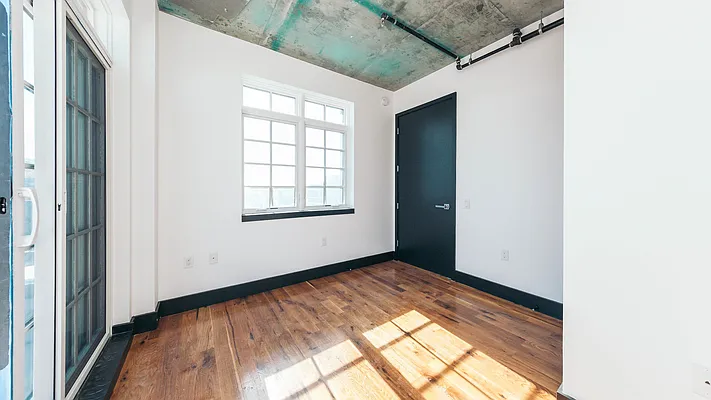 Rented by Nooklyn NYC LLC | media 30