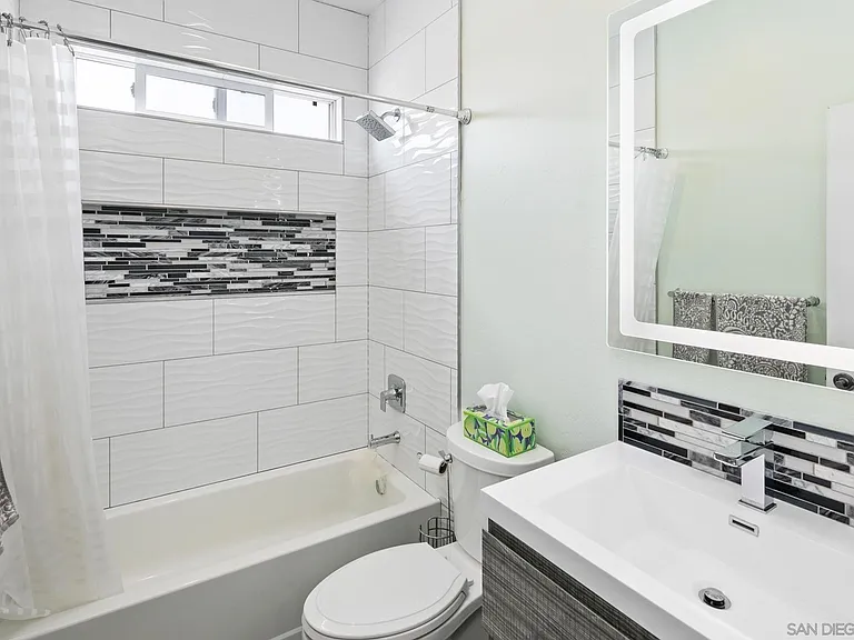 1230 Cushman Ave — Photo 22