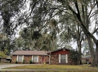 7030 Bakersfield Dr, Jacksonville, FL 32210