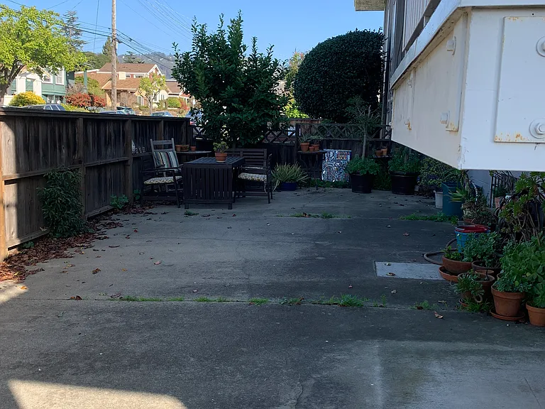 1929 California St #5 — Photo 4