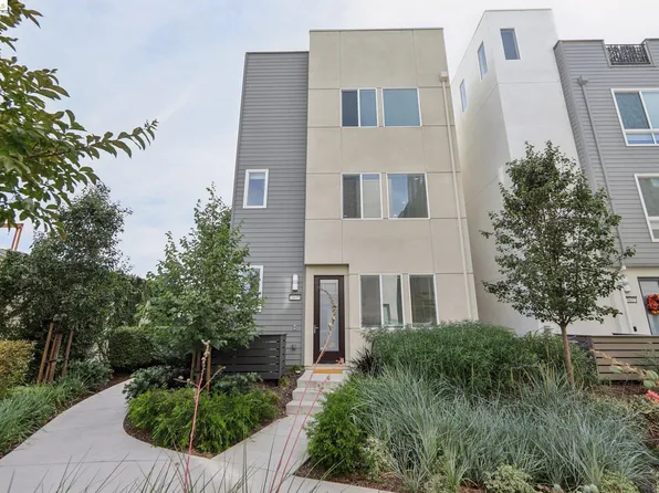 1649 Harbor Lights Rd, Richmond, CA 94804