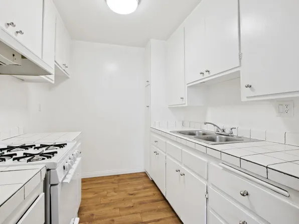 3625 Mentone Ave, 3625 Mentone Ave #4, Los Angeles, CA 90034