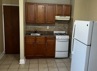 1028 Coates St APT 5, Sharon Hill, PA 19079