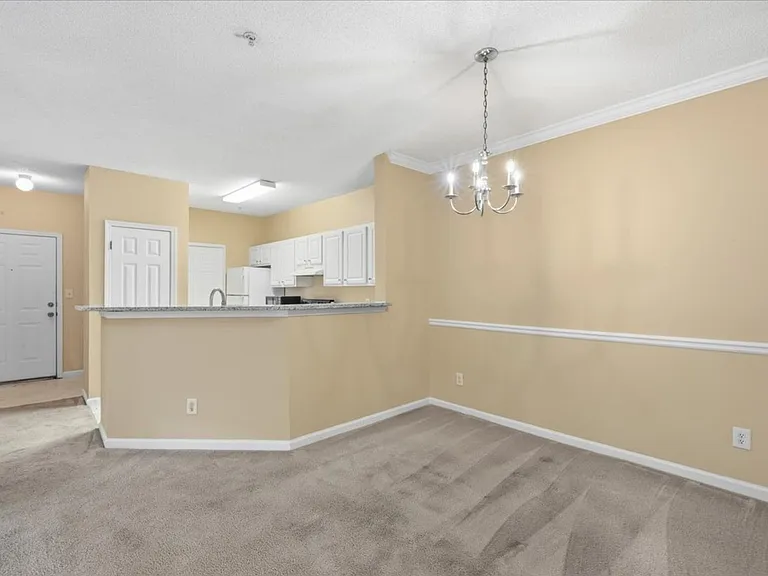 1202 Walden Park Dr — Photo 12