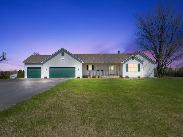 5078 Salem Ln, Loretto, MN 55357