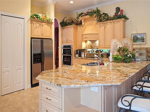 5th image of 1149 Riverwind Cir