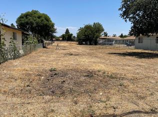 2146 N Bridge Street, Visalia, CA 93291