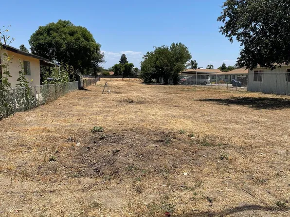 2146 N Bridge Street, Visalia, CA 93291