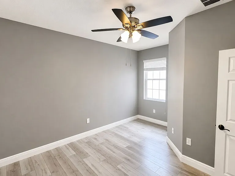 3696 Parkridge Cir #26-105 — Photo 23