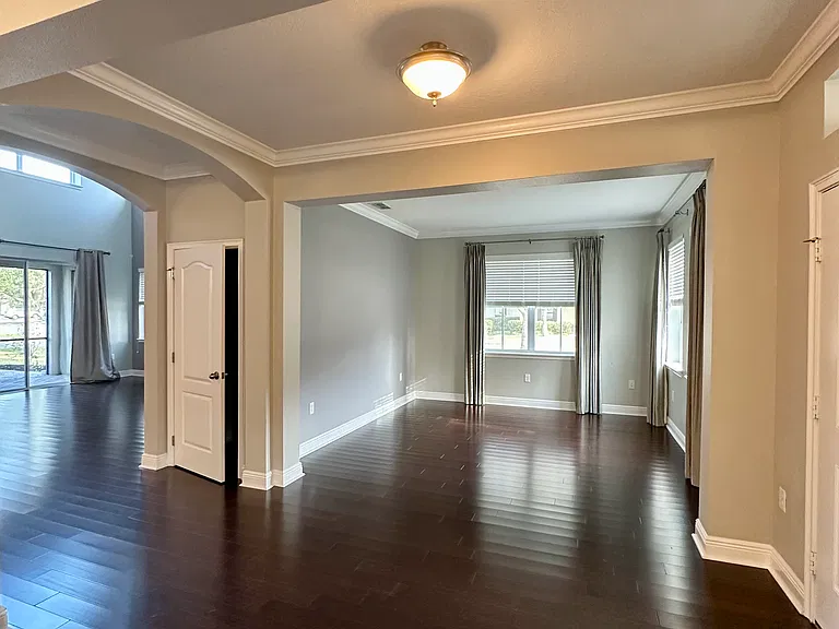 7922 Hampton Lake Dr — Photo 18