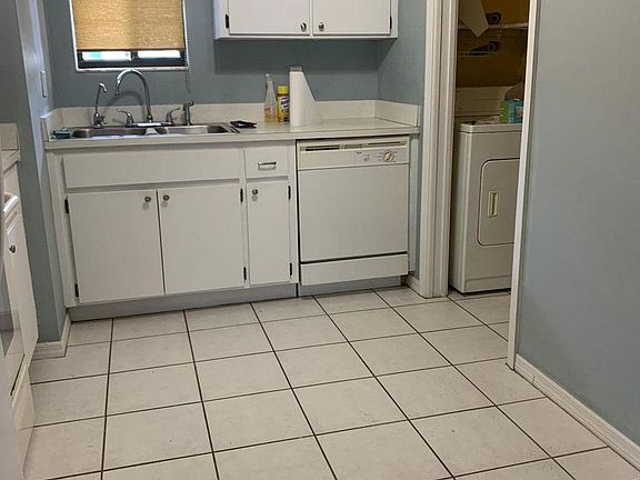 5th image of 333 S Patrick Dr APT 23