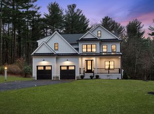 236 Fairhaven Rd, Concord, MA 01742
