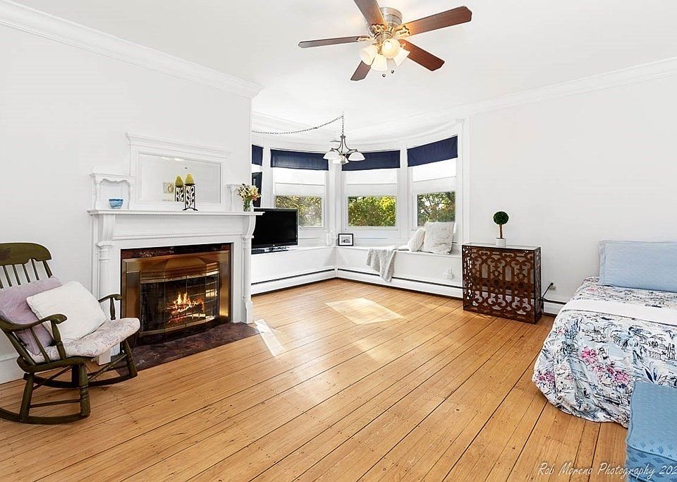 1st image of 10 Dalton Ave APT 4