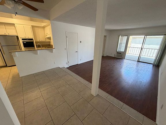 3rd image of 820 S Kingsley Dr APT 206