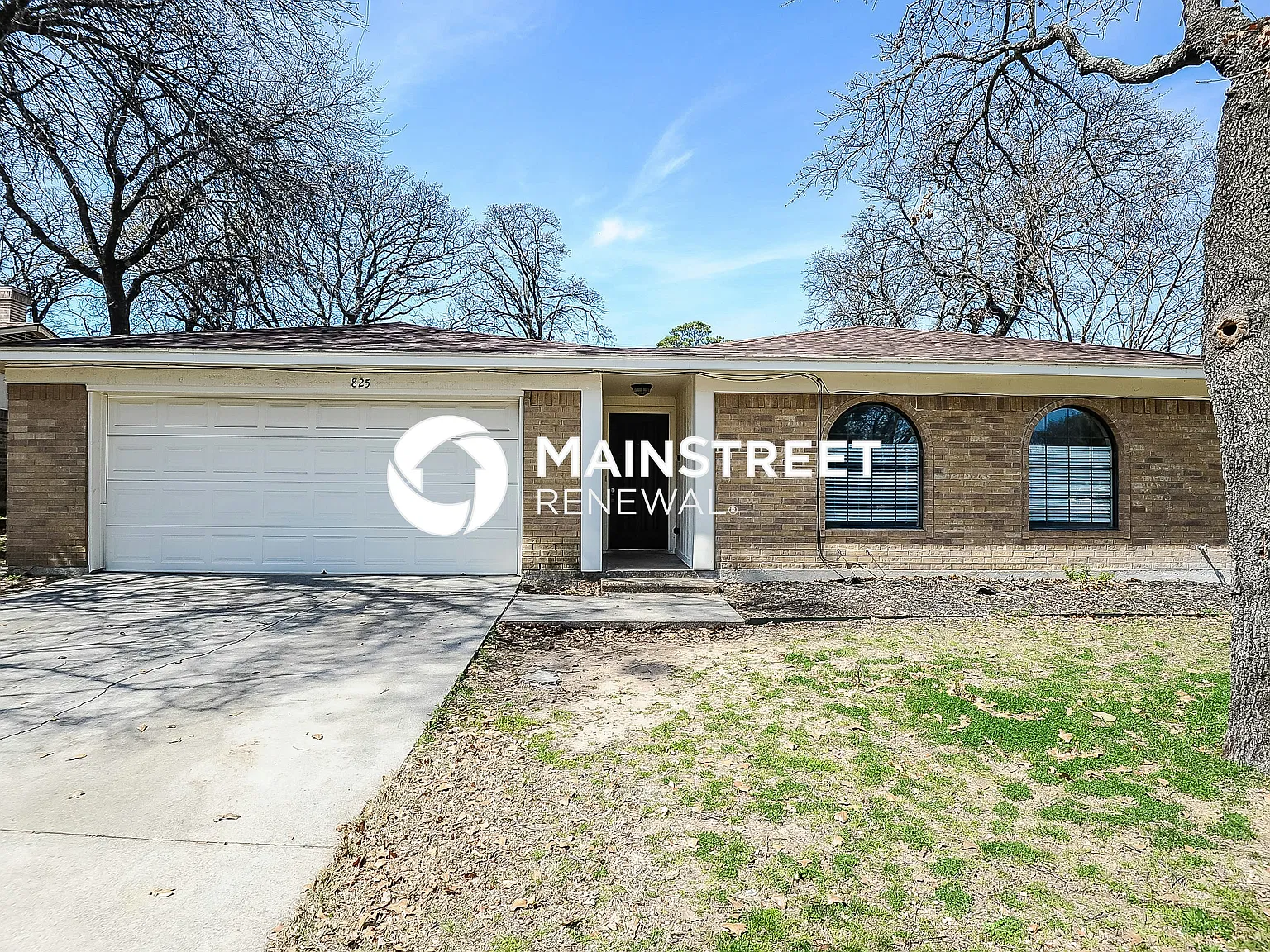 825 Timberoaks Dr — Photo 1