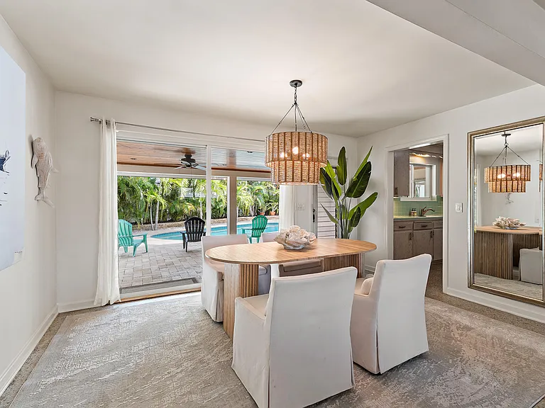 440 Jupiter Ln — Photo 10