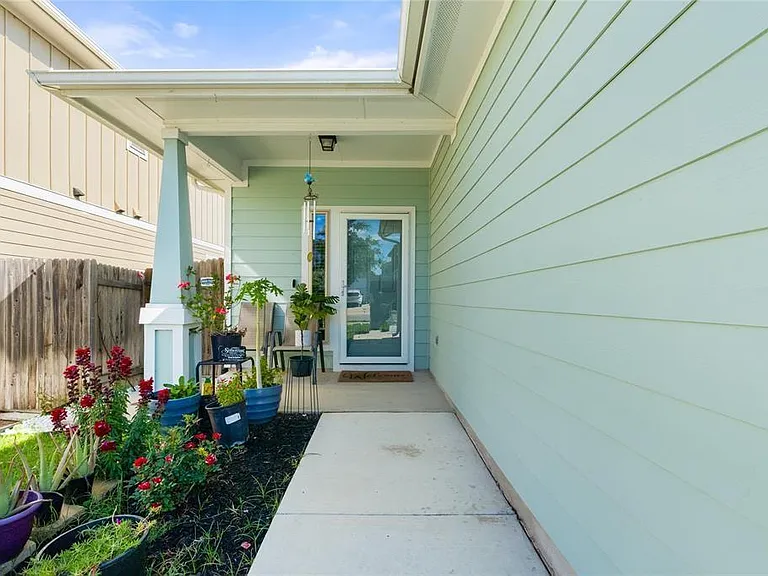 121 Guemal Rd — Photo 6
