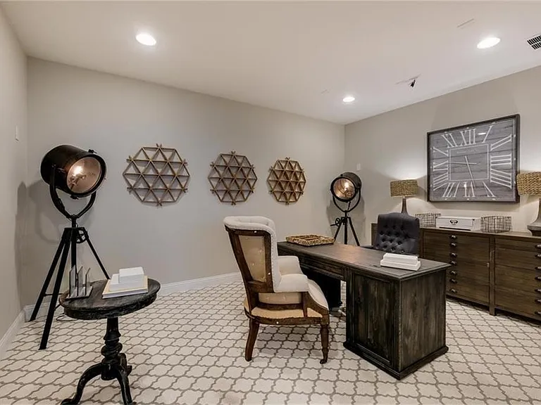 8043 Sunflower Ln — Photo 26