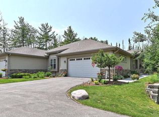 N57W17965 Tall Pines Cir #22, Menomonee Falls, WI 53051