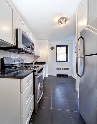 Rented by Corcoran | media 14