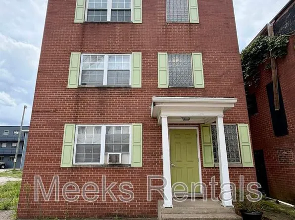 1539 4th Ave APT 1, Huntington, WV 25701