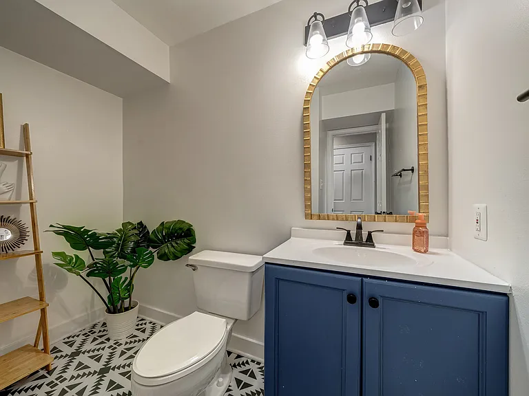 1219 Rowland Dr — Photo 10