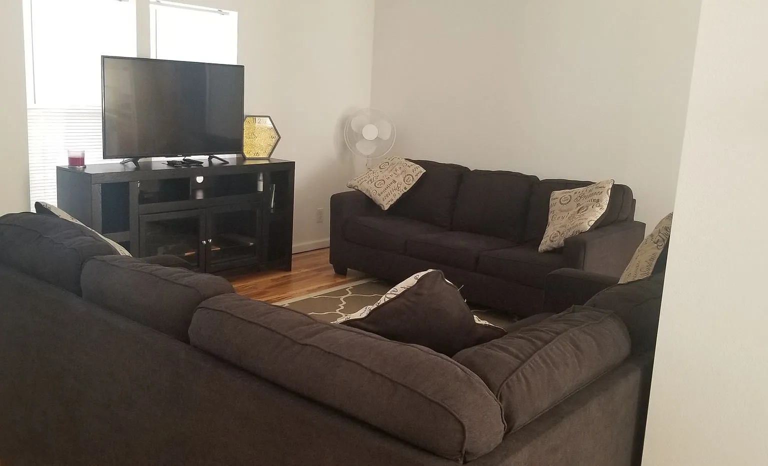 Summer/Winter Rental 2026-2027 — Photo 4