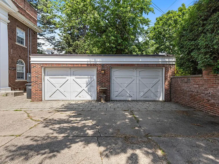 1785 Dupont Ave S #UPPER — Photo 47