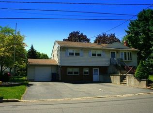 1072 Orchard St, North Brunswick, NJ 08902