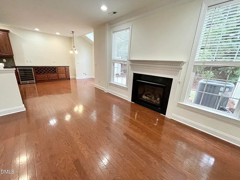 9519 Dellbrook Ct — Photo 9