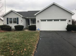2708 Spring Meadow Cir, Youngstown, OH 44515
