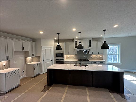 2nd image of 6045 Hadley Farms Ln