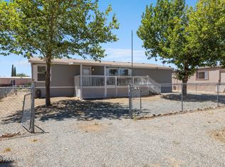 17273 E Apricot Ln, Mayer, AZ 86333