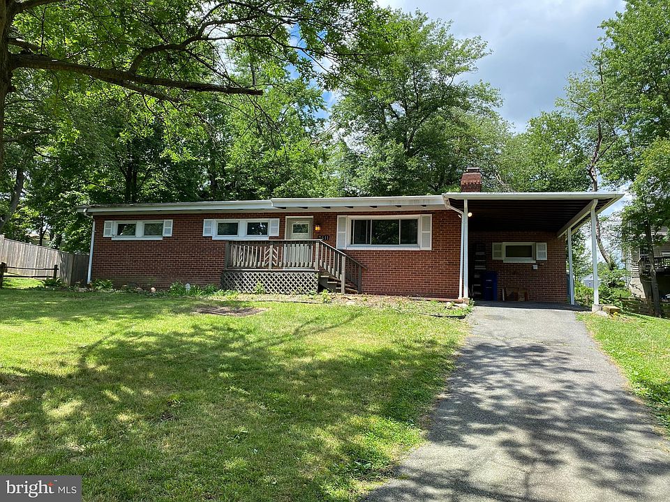 1st image of 3411 Little Hunting Creek Dr