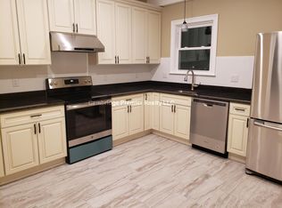 14 Moreland St #2, Somerville, MA 02145