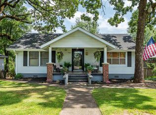 943 Twin Points Rd, Hot Springs, AR 71913