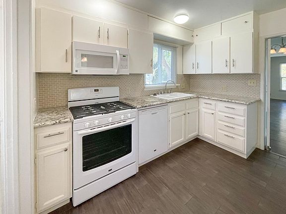 4th image of 2615 San Marcos Dr